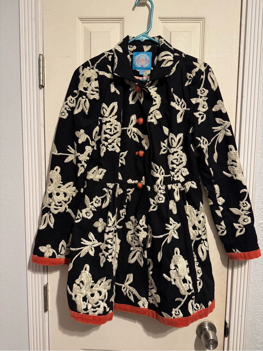 Vintage Anthropologie Tracy Reese Floral Embroidered Black & Cream Coat